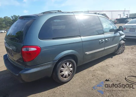 2006 Chrysler Town & Country Touring z USA, uszkodzony, nr VIN 2A8GP54L36R922717